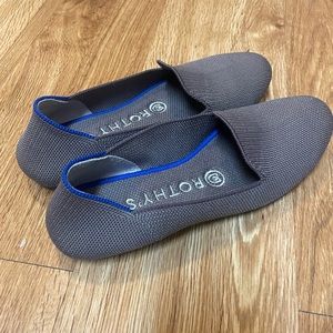 EUC Rothy’s Mocha Loafer - Retired - Sz 6.5